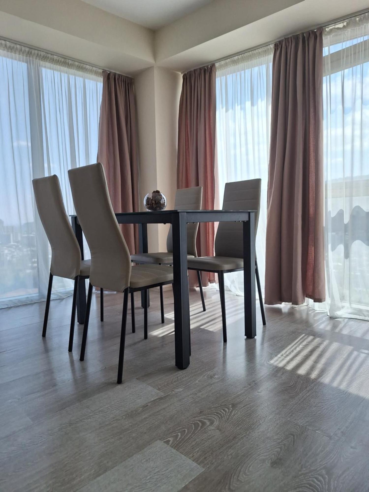 Hotel Tbilisi Apart Exteriör bild